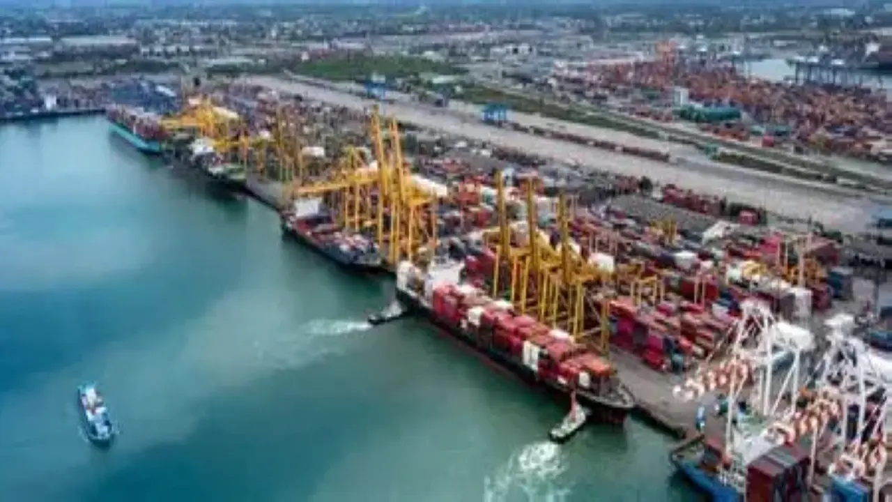 موانئ دبي تضخ 400 مليون دولار في مشاريع جديدة بالبيرو